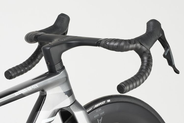 Aeroad CF SLX 7 AXS SPEED Aeroad CF SLX 7 AXS SPEED