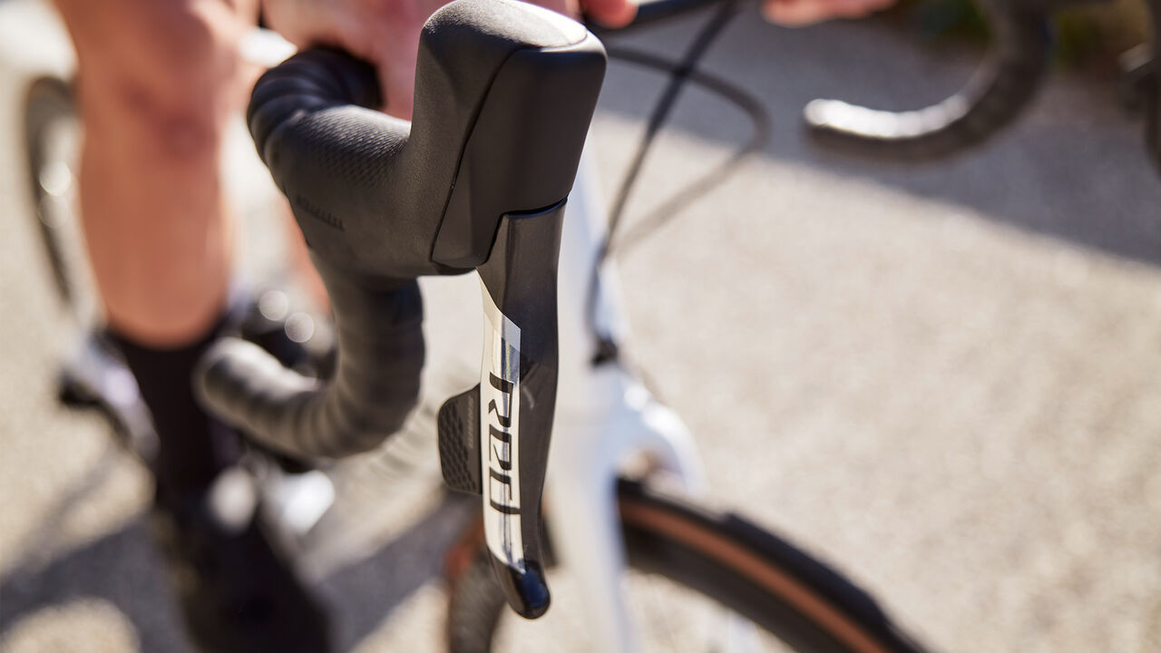 Road with SRAM Red | CANYON US