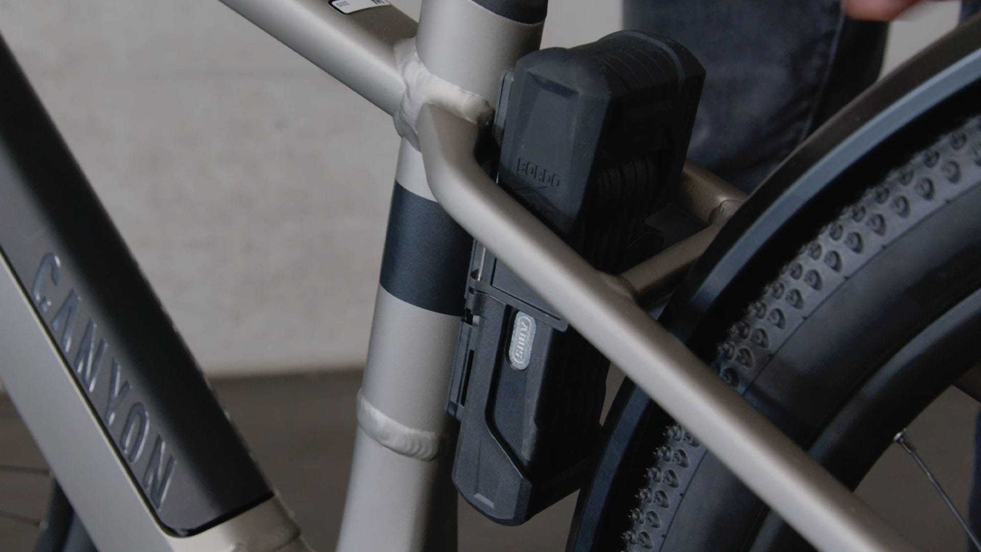 Secure a bike lock mount to your Precede:ON AL frame