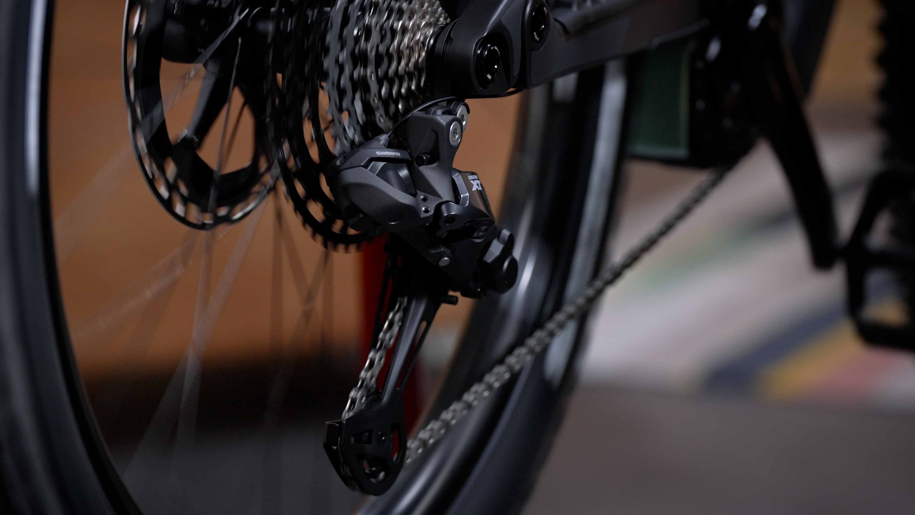 Adjust your Shimano Di2 rear derailleur