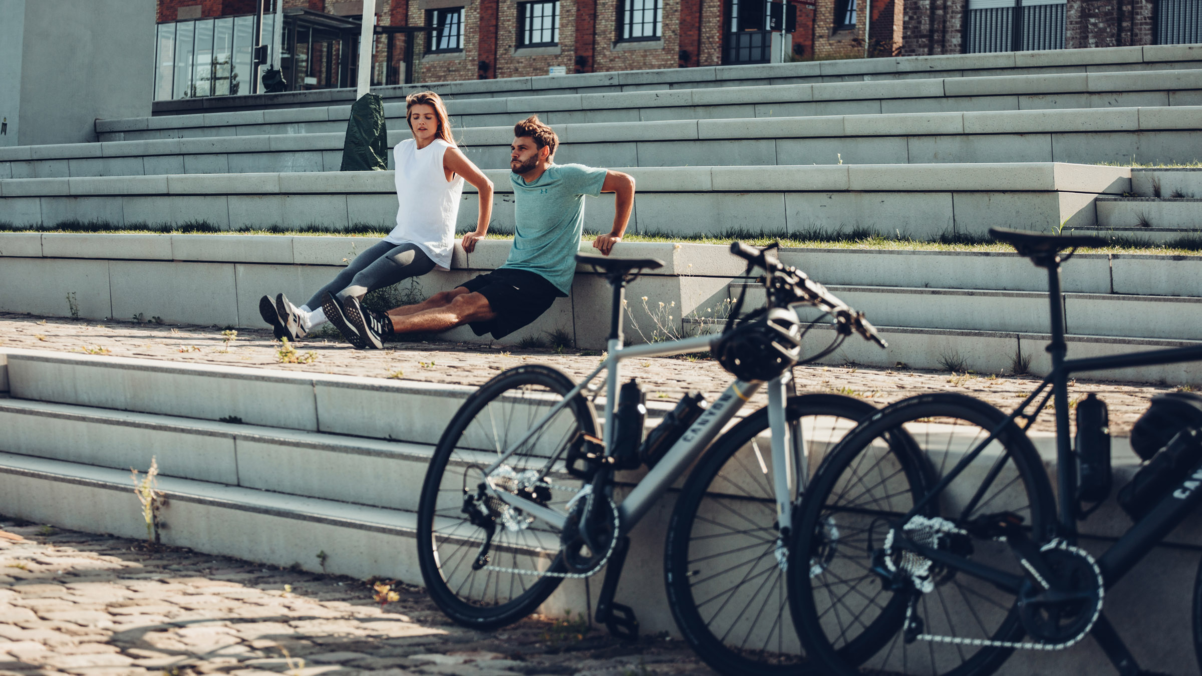 canyon roadlite cf 7.0 hybrid bike