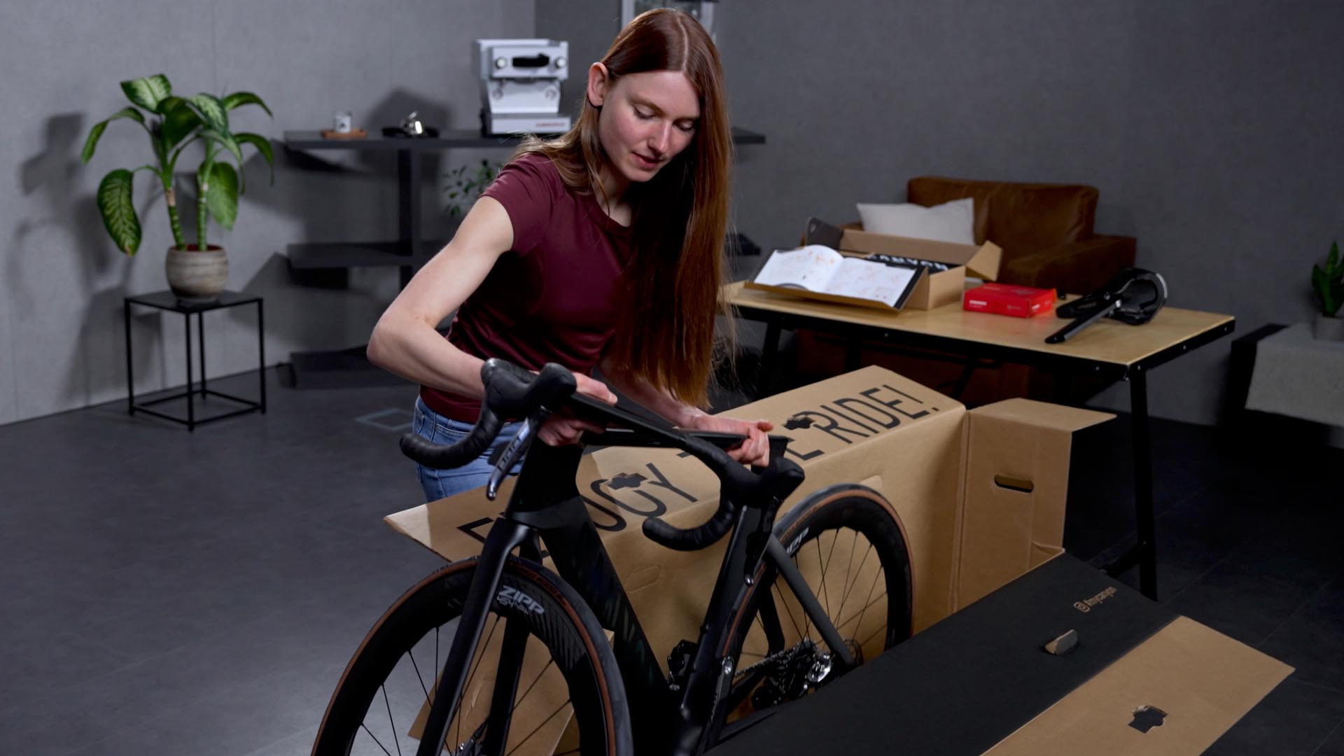 Dein Aeroad CF SLX: Unboxing und Aufbau