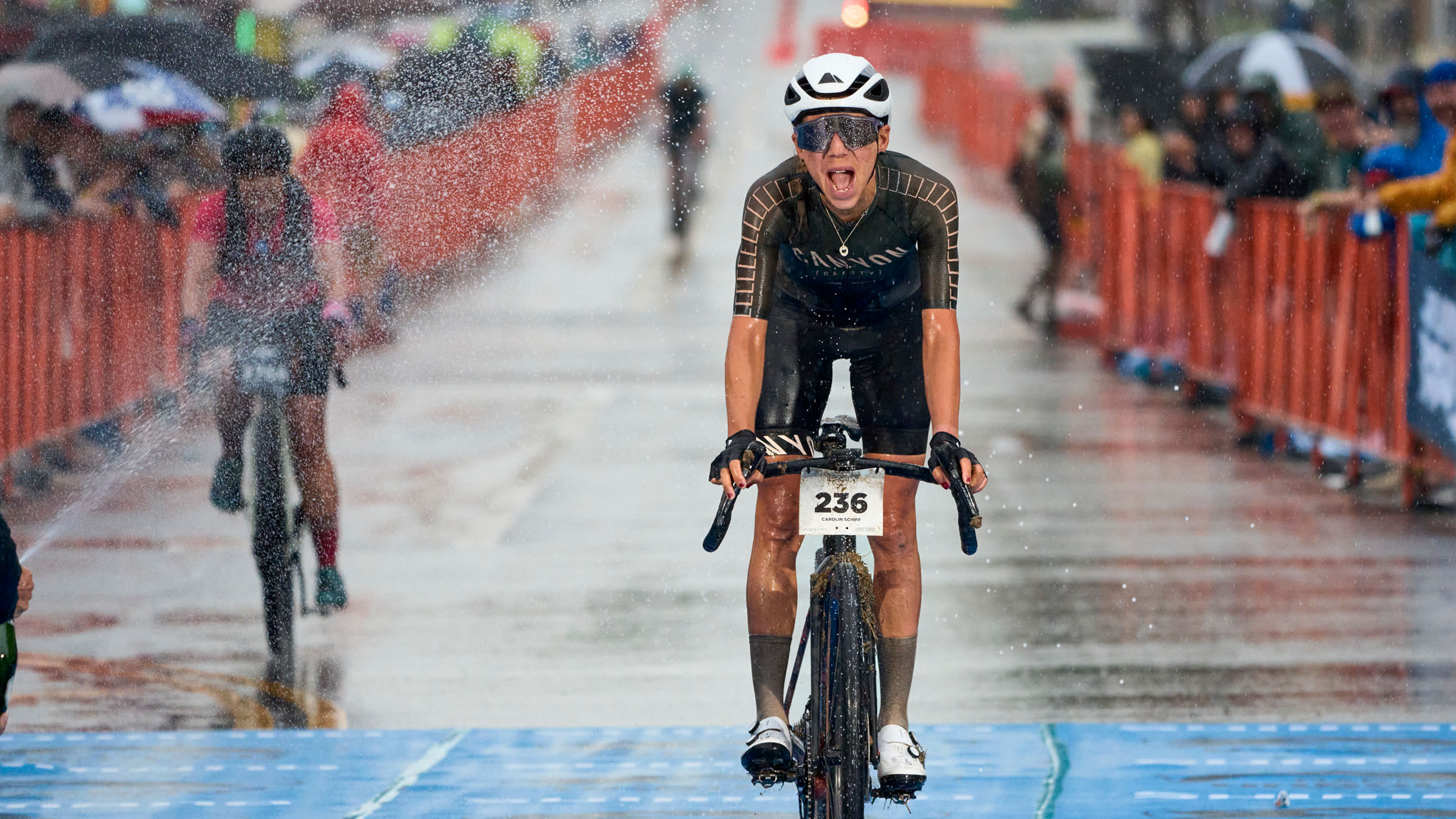 Gravel bike racing: What it is and how to pick your bike | CANYON US
