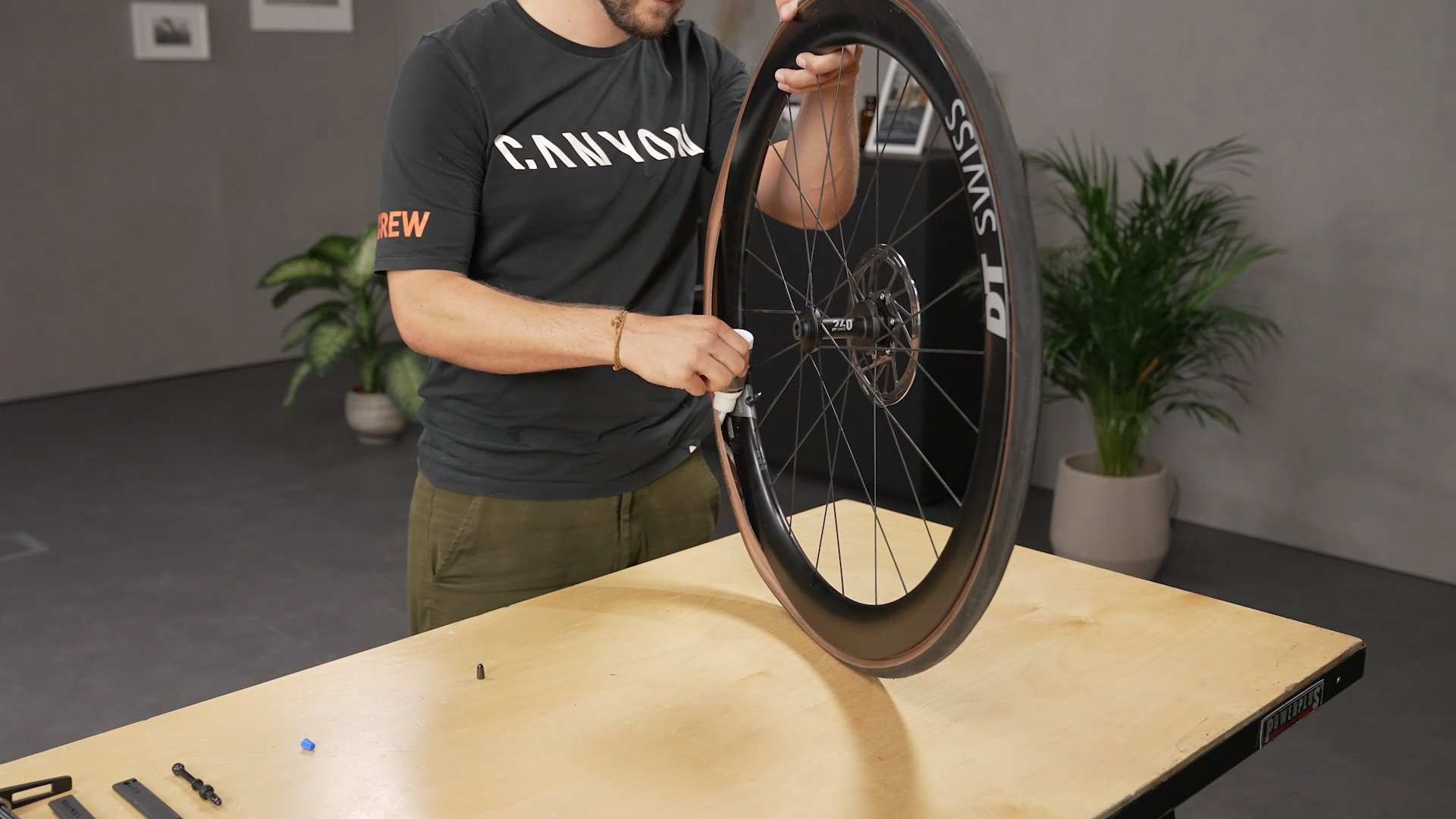 Convert your road bike to tubeless