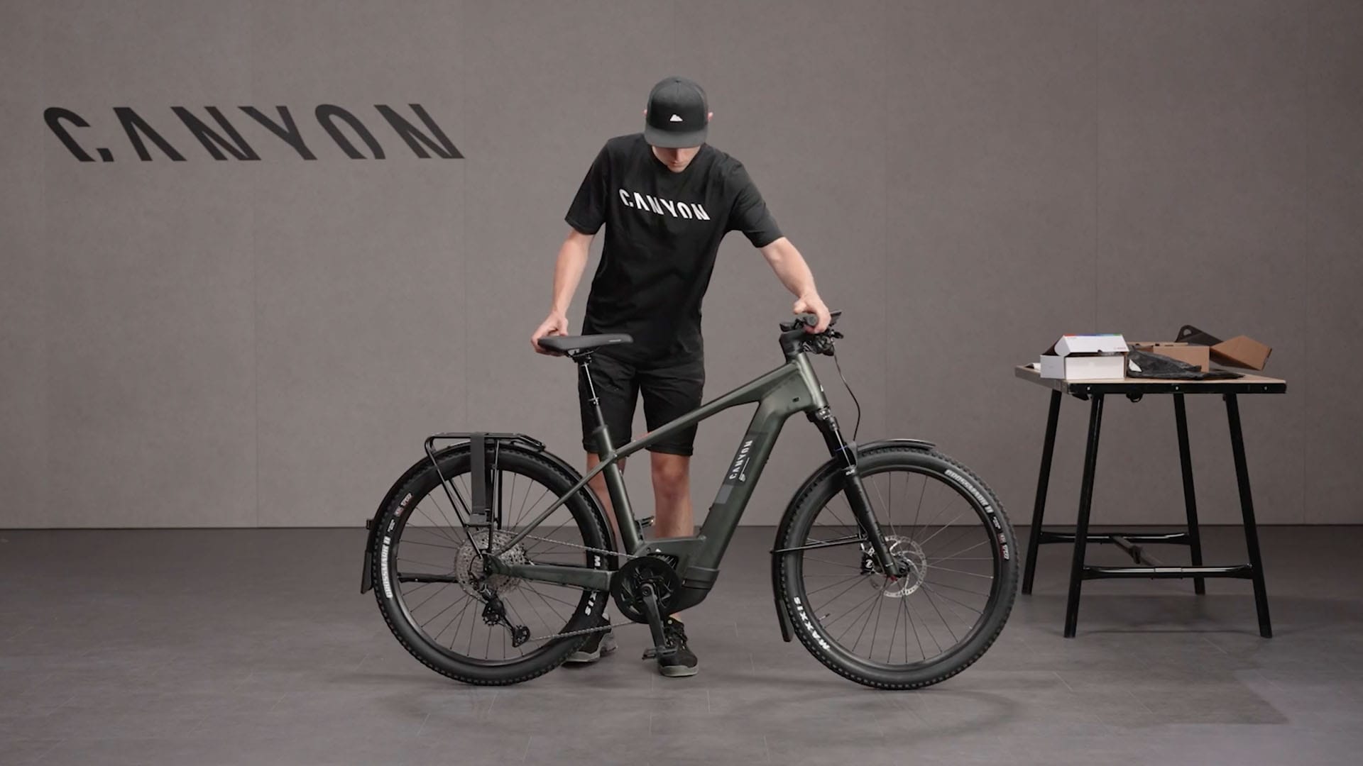 PathliteON SUV stepthrough support CANYON BR